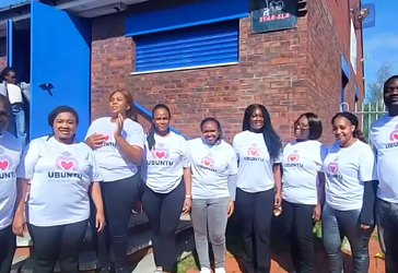Meet the Ubuntu Volunteer Team